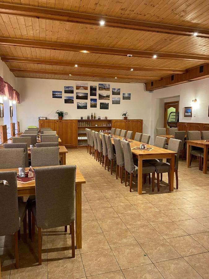 Hotel Rs Bernov Zatisi Nejdek Zewnętrze zdjęcie