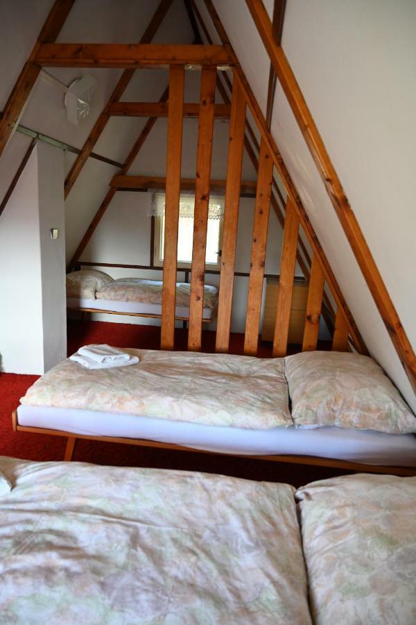 Hotel Rs Bernov Zatisi Nejdek Zewnętrze zdjęcie